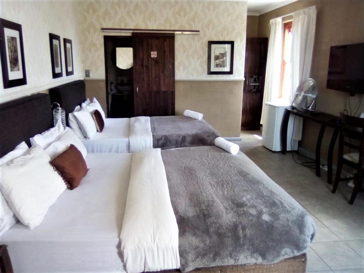 Bread And Barrel Guesthouse Bellville Cape Town Bagian luar foto