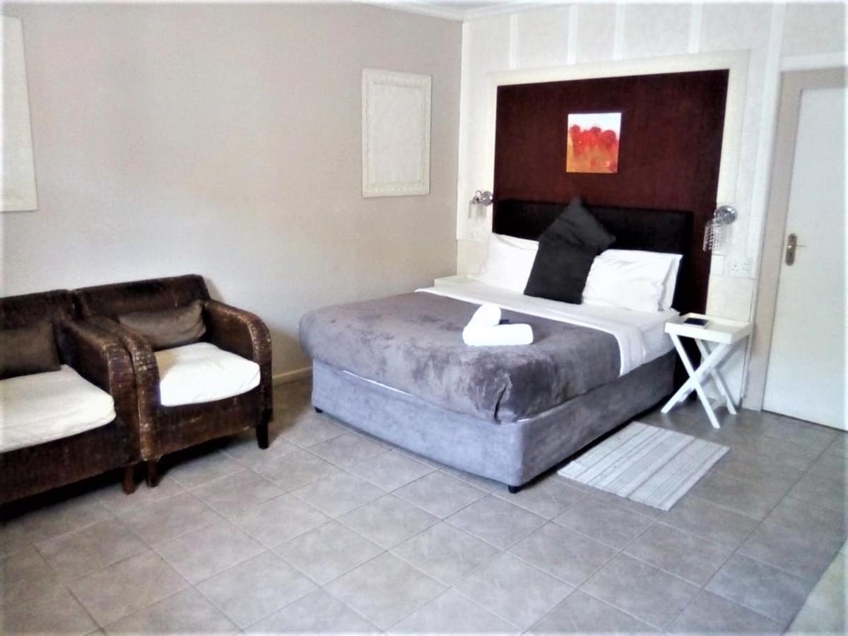 Bread And Barrel Guesthouse Bellville Cape Town Bagian luar foto